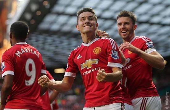 她强劲的二 她强劲的二